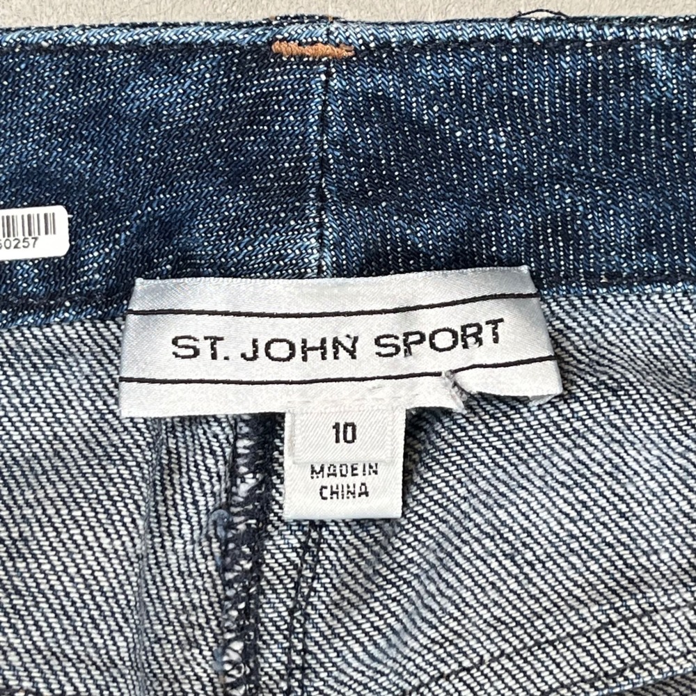 St‎ John Sport Jeans Womens 10 Blue Straight Leg Medium Wash Mid Rise Denim - Picture 4 of 8